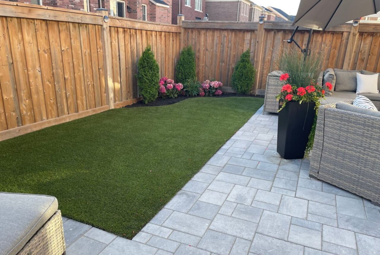 Pet-friendly turf in a Mississauga backyard